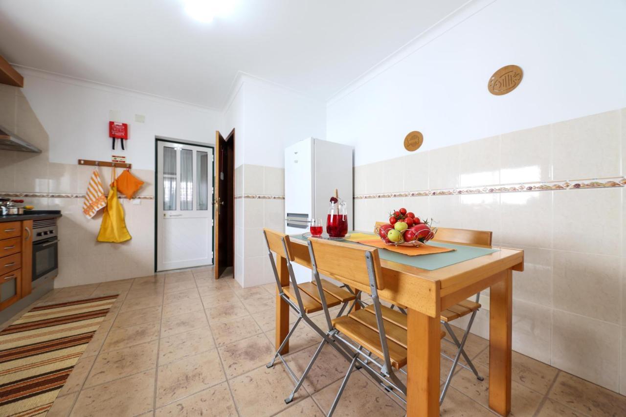 Casas Com Amoras In Serra Da Pescaria Famalicão Exterior foto